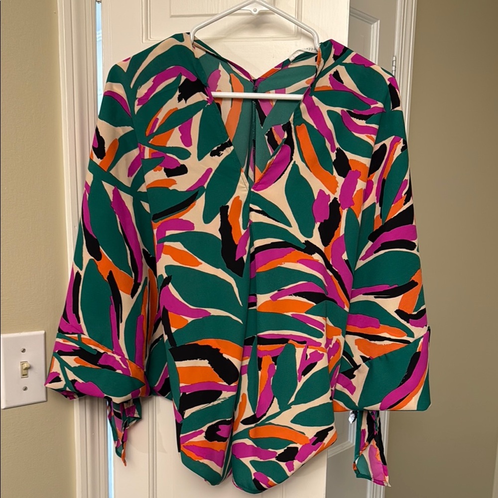 Black and Pink Graphic Tie Front Blouse
